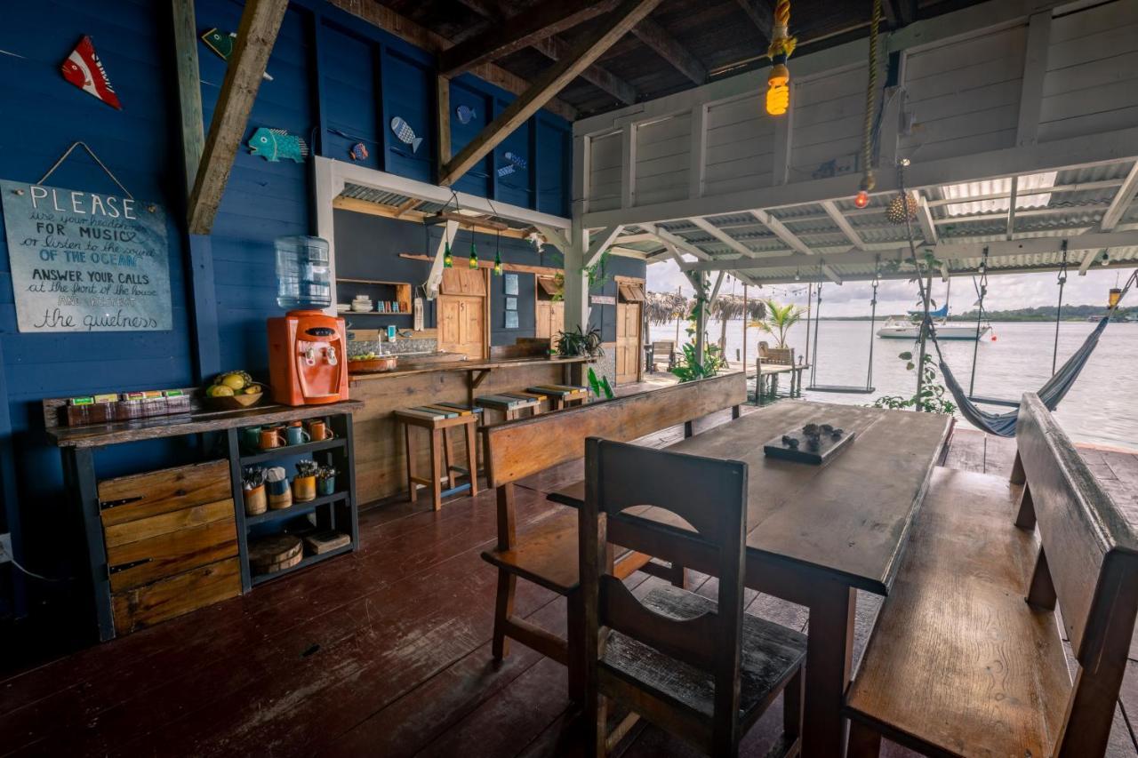 Barrbra Bnb Over The Sea Bocas del Toro Extérieur photo