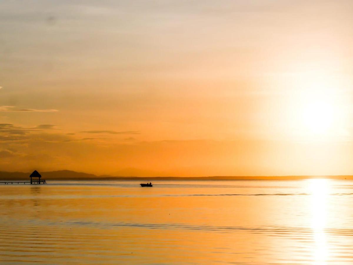 Barrbra Bnb Over The Sea Bocas del Toro Extérieur photo